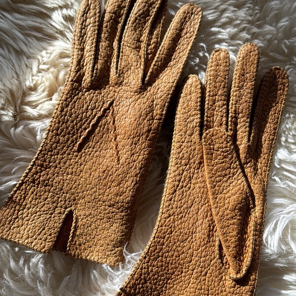 Vintage Tan Textured Brown Leather Gloves, Ladies - Picture 1 of 3
